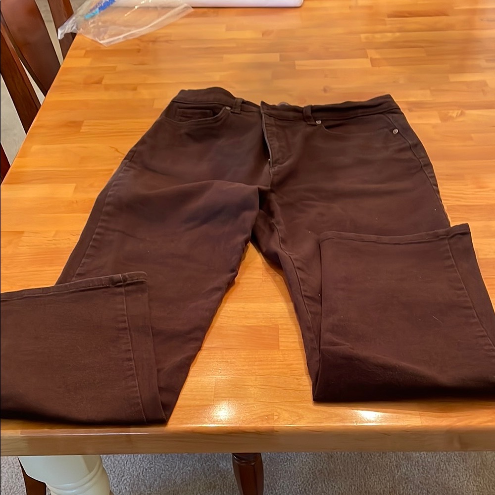 Women’s Brown Gloria Vanderbilt jeans